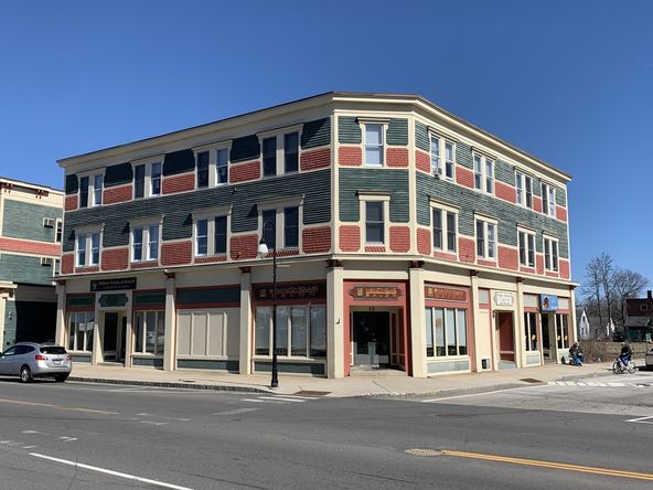 13 Washington St, Sanford, ME 04073